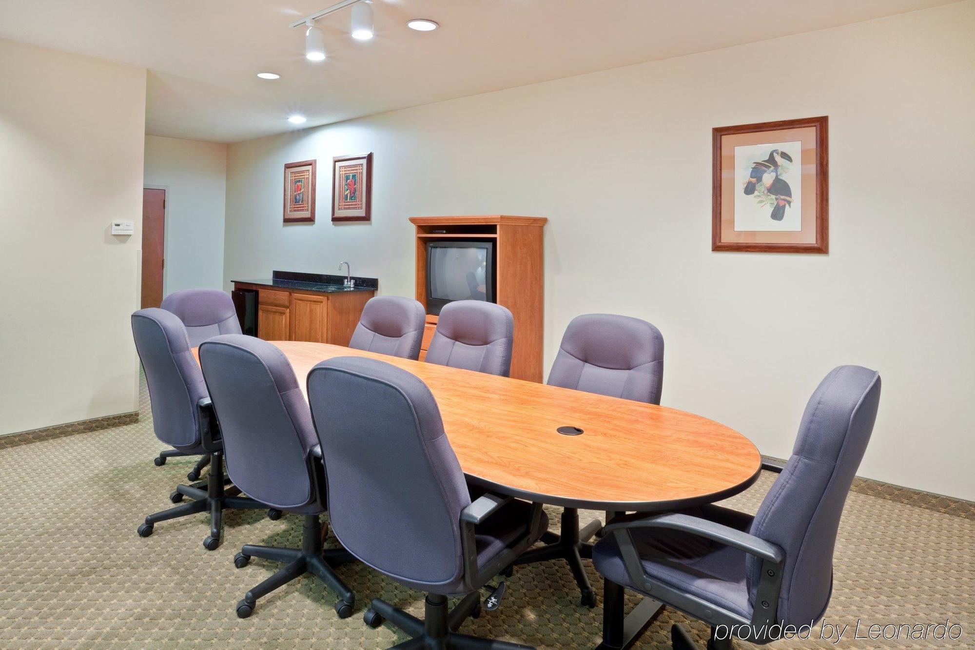 Hayden Triple Play Resort Hotel & Suites מתקנים תמונה