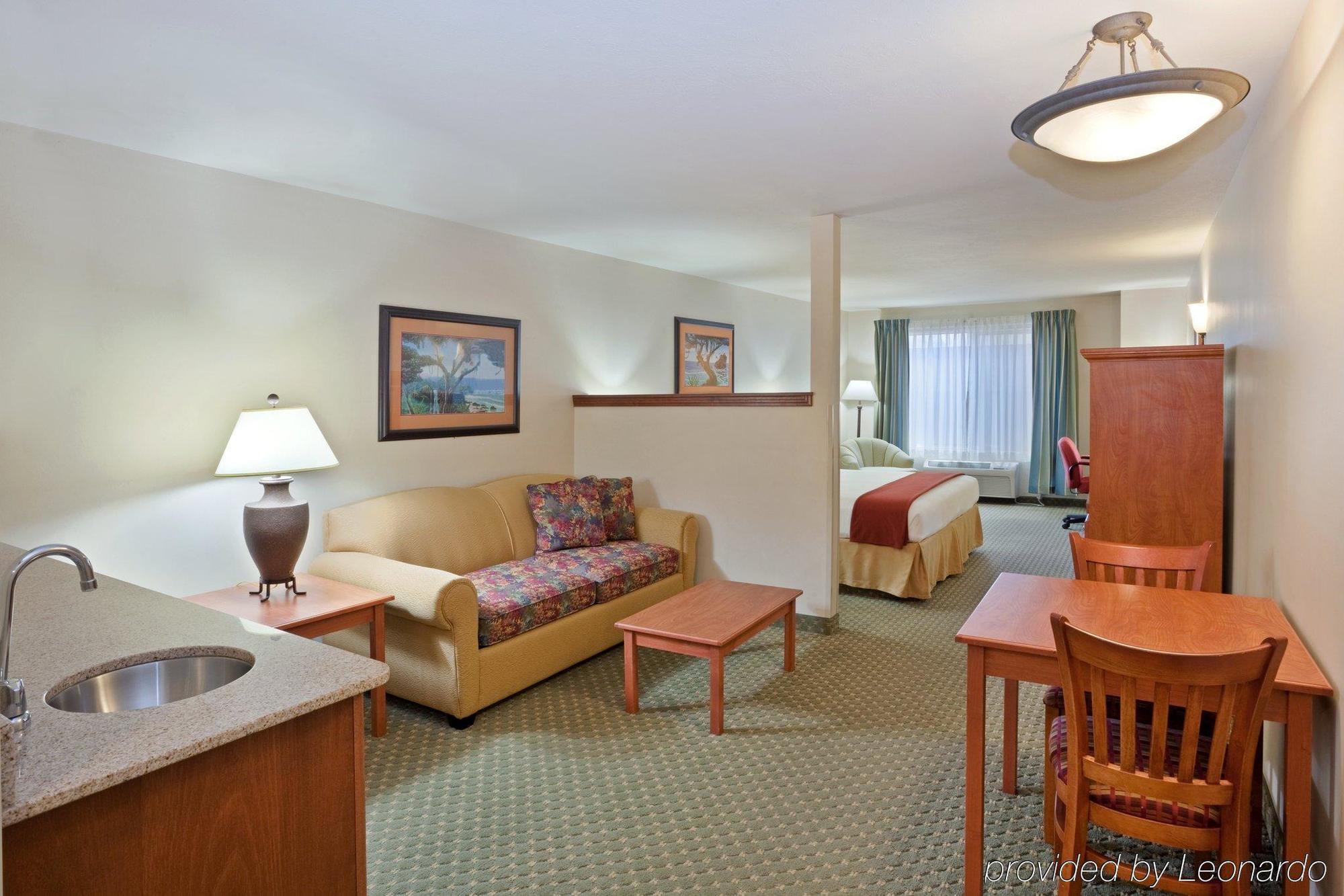 Hayden Triple Play Resort Hotel & Suites מראה חיצוני תמונה