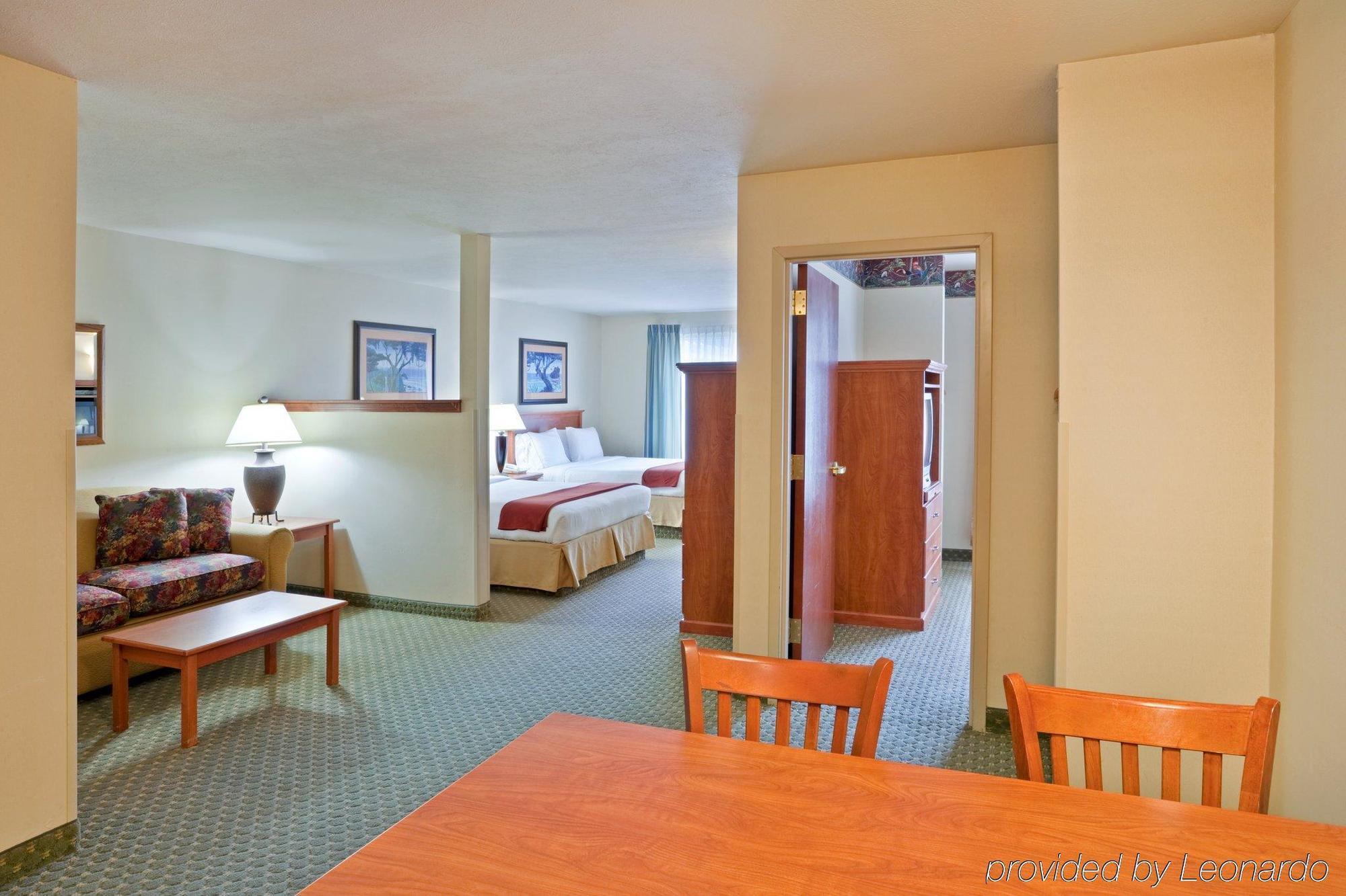 Hayden Triple Play Resort Hotel & Suites מראה חיצוני תמונה